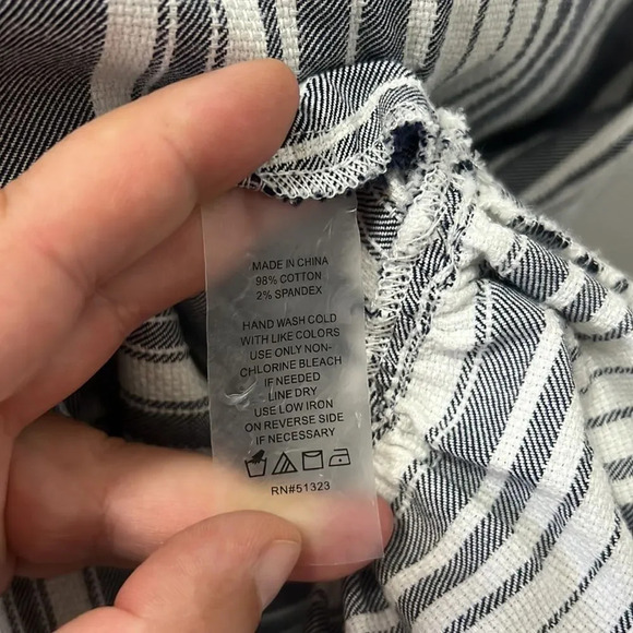 NWT VINCE CAMUTO Dobby Stripe Midi Ruffle Hem Sundress sz Small New Ivory - Picture 9 of 9